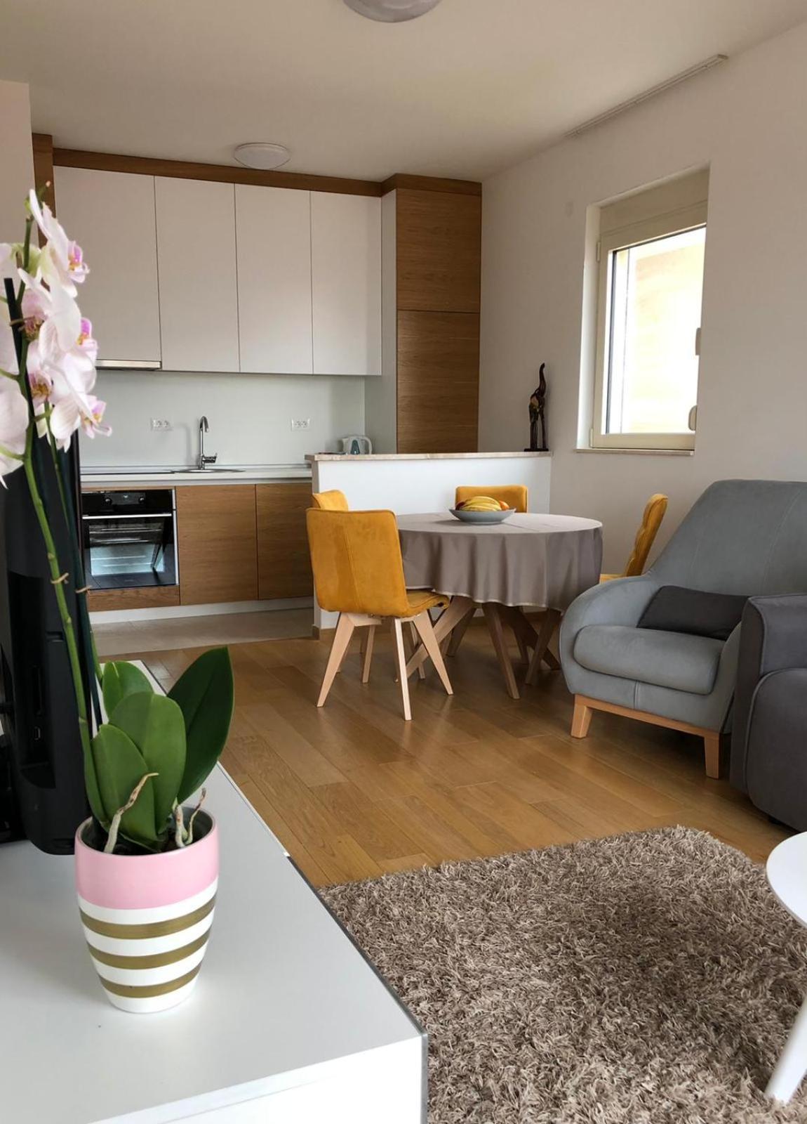 D&a Apartment Budva